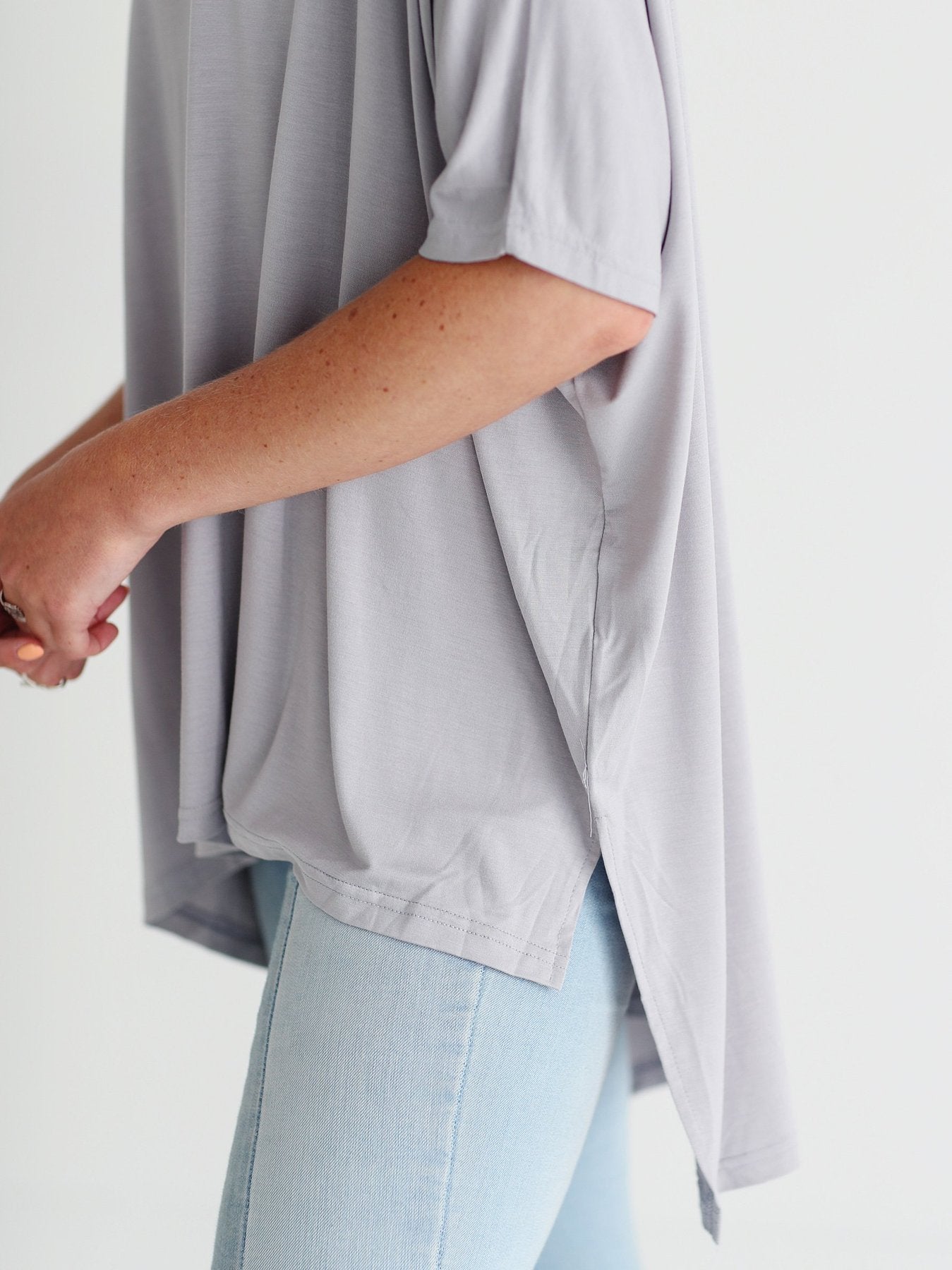 DOVE GRAY DOLMAN SLEEVE