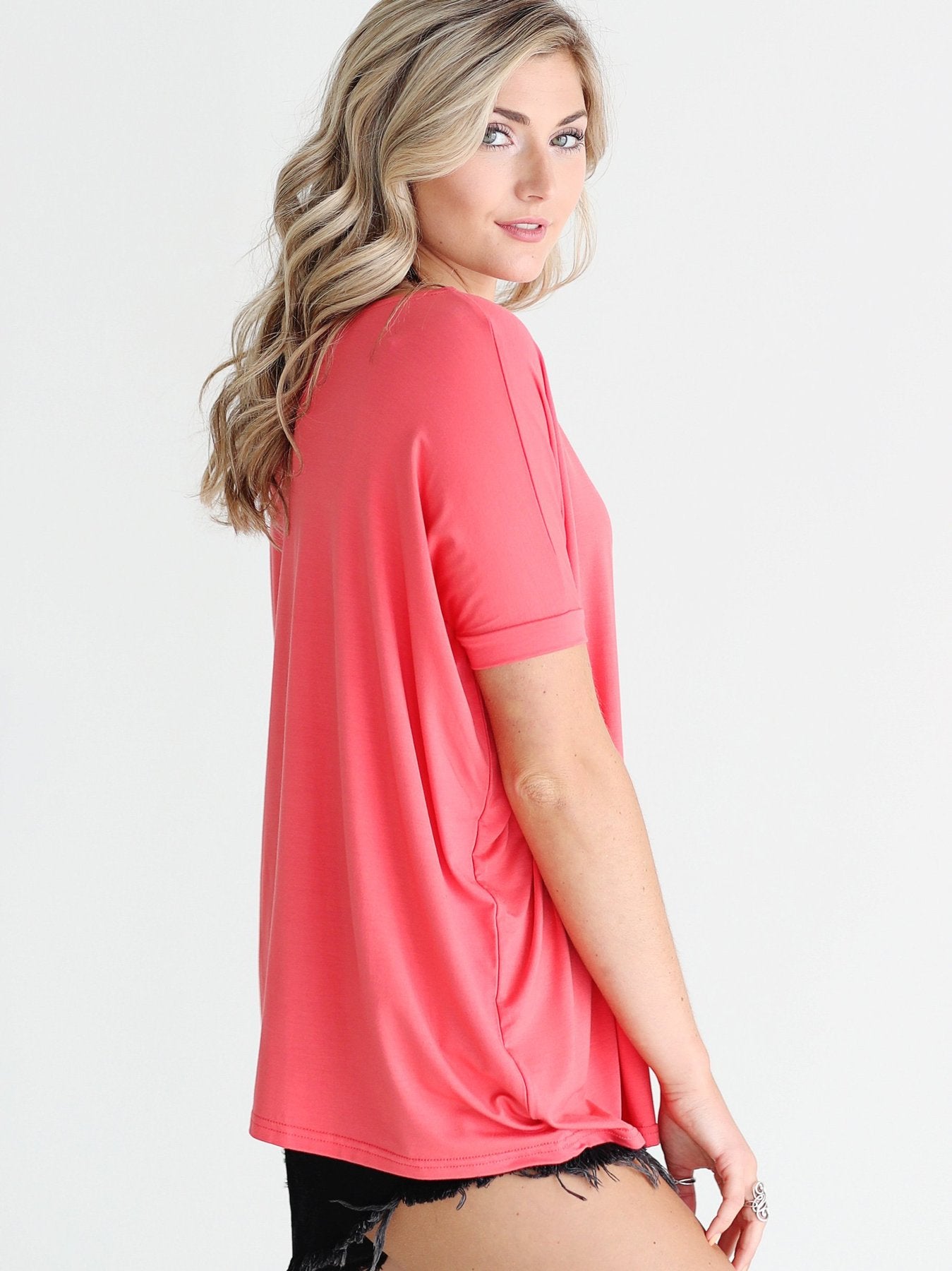 HOT CORAL SHORT SLEEVE TOP